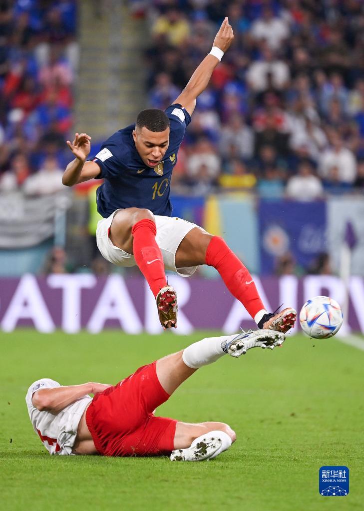 世界杯 | 今日看点：法国迎战波兰，英格兰对阵塞内加尔