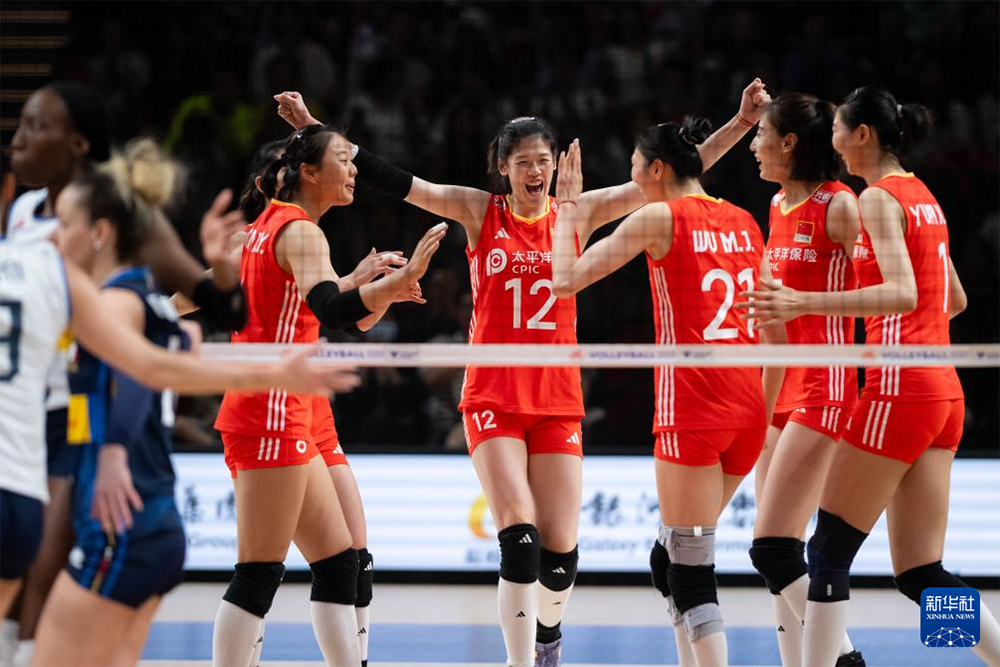 排兵布阵引争议，中国女排世界排名被日本反超